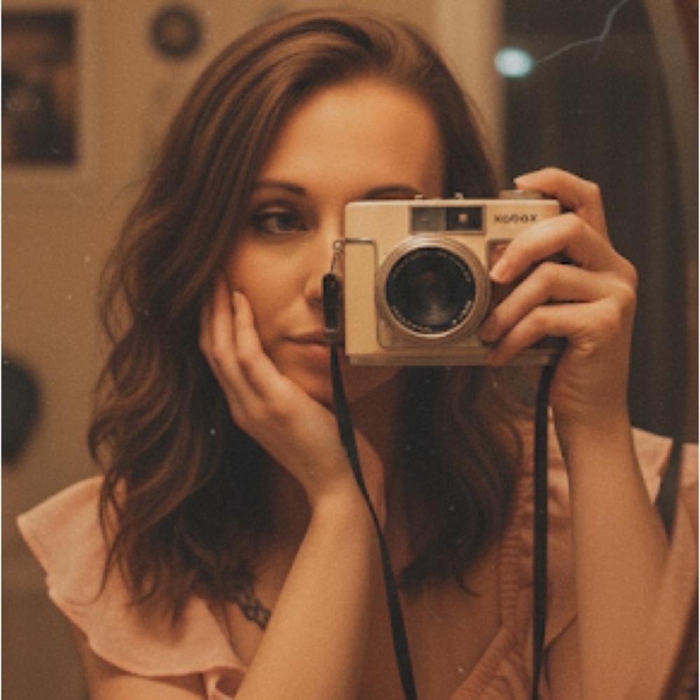 Meet your Posher, Stephanie